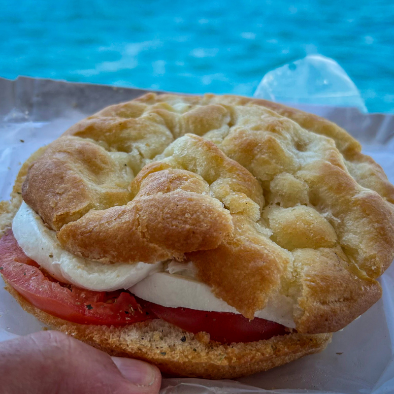 Focaccia ligure tonda all'olio extravergine di oliva